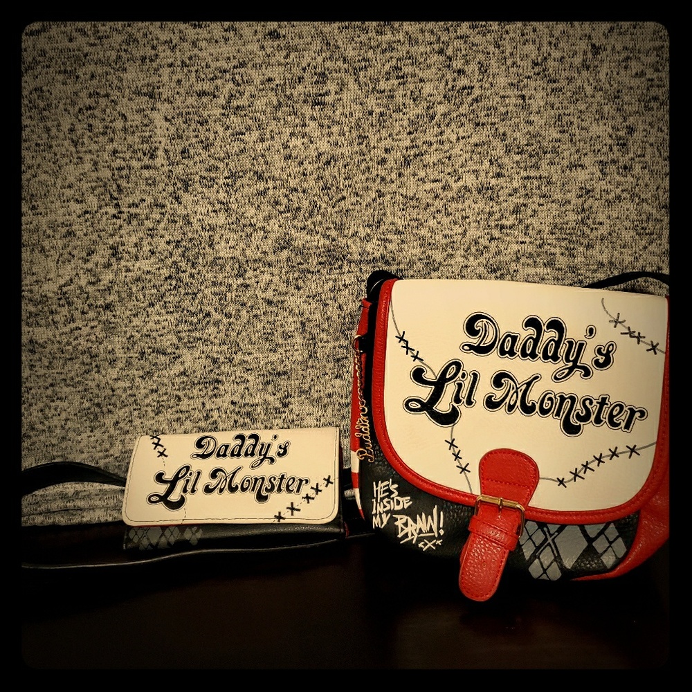 Harley's Quinn purse and matching wallet